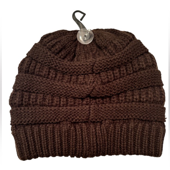 NWT-C.C chocolate brown warm chunky soft stretch cable knit beanie skully hat - Picture 2 of 4